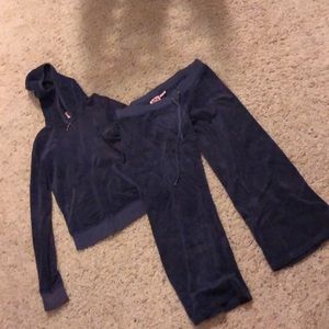 Juicy sweat suit